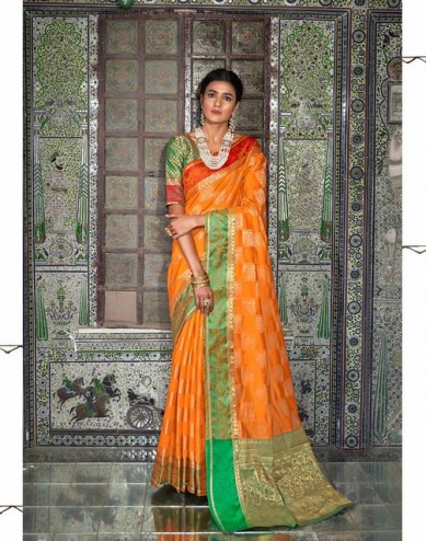 Classic Wear Weaving Worked Handloom Silk Saree