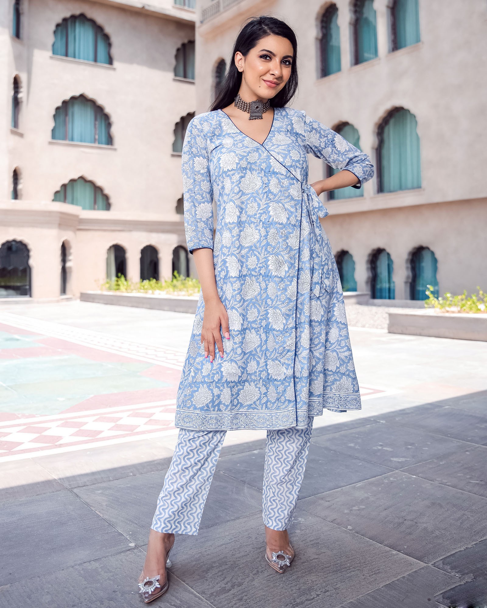 Discover 89+ loose pants with kurti best - thtantai2